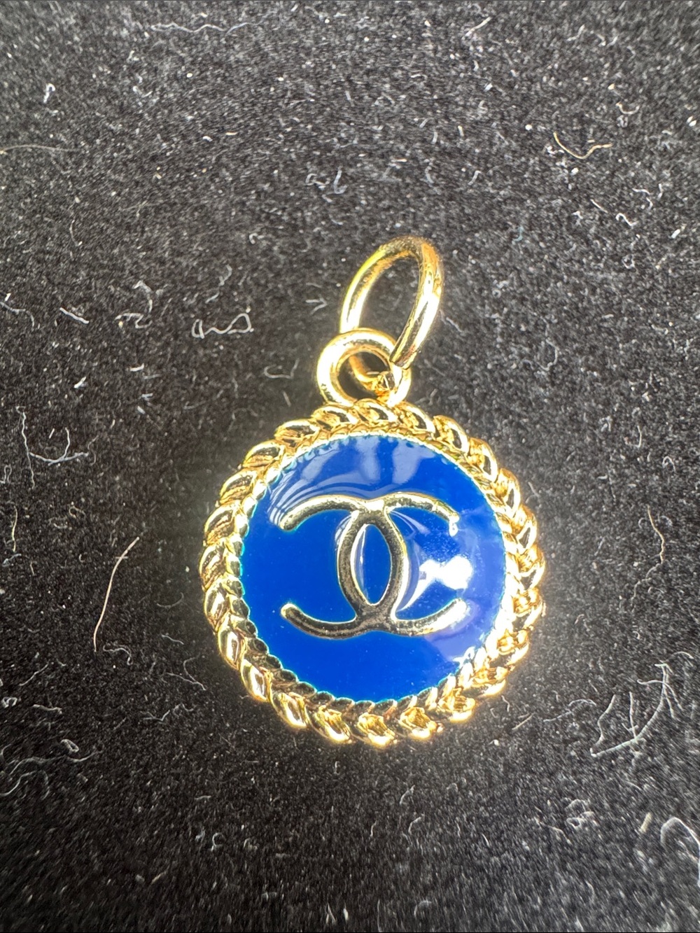 Pendant Gold tone Pendant with Deep Blue Enamel
